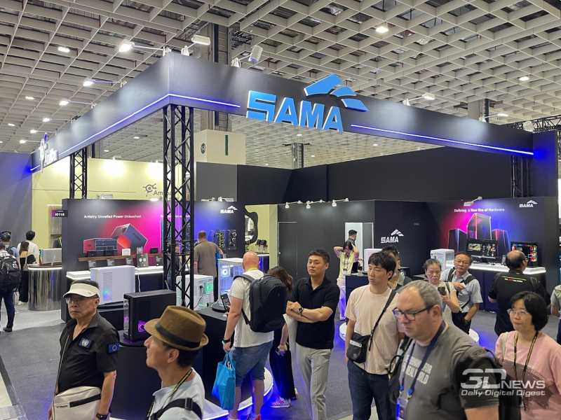 SAMA a Computex 2026: case non standard, sistemi di raffreddamento con doppio schermo e nuove unità di alimentazione