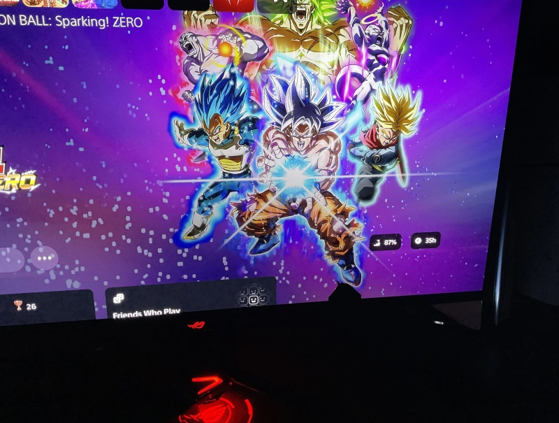 Asus ha ridotto le spese di imballaggio e ora i monitor OLED a 1299 $ vengono consegnati con crepe.