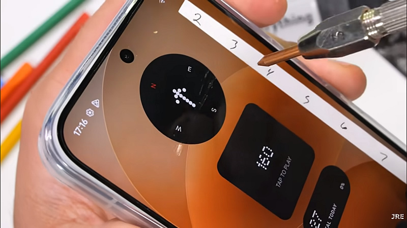 Nothing Phone (4a) Pro ha superato il test di resistenza senza sorprese, ma è stato riscontrato un dettaglio riguardante la protezione dall’acqua.