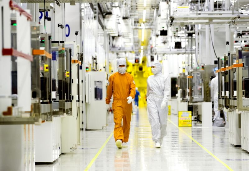 Il mercato mondiale dei semiconduttori potrebbe crescere fino a 1,5 trilioni di dollari a causa della carenza di memoria.