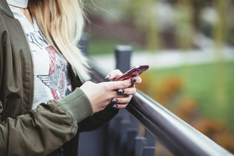 Instagram ha disabilitato la crittografia end-to-end per i messaggi privati degli utenti.