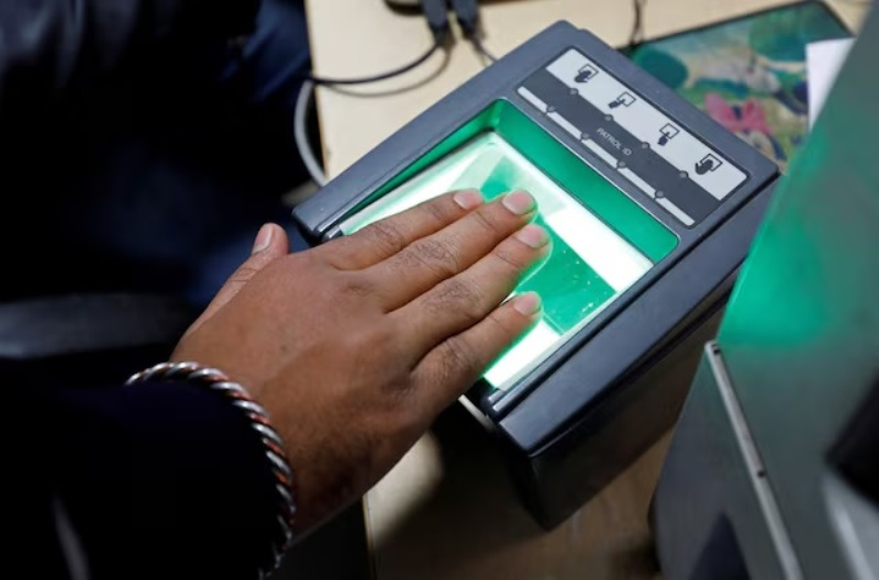 India ha rinunciato al requisito di preinstallare l’applicazione governativa sui dispositivi mobili.