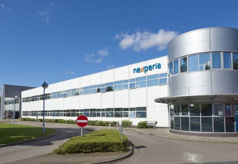 Europa informale: il sito cinese di Nexperia ha iniziato la produzione di chip senza piastre di silicio.