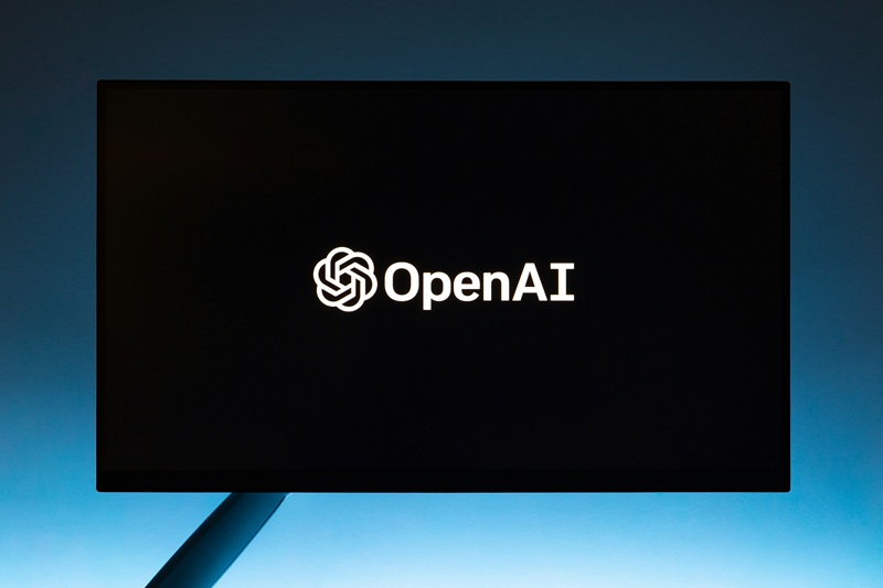 OpenAI ha terminato i rapporti di lavoro con un dipendente che aveva usato informazioni privilegiate per scommettere sui mercati delle previsioni.