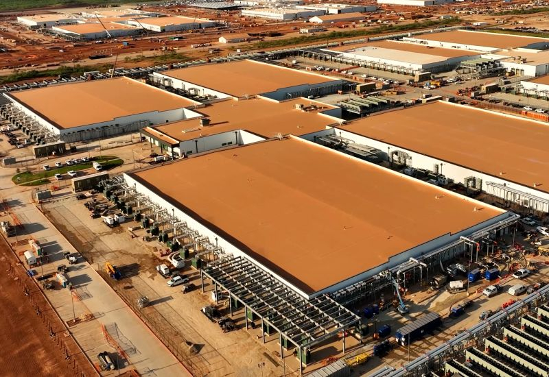 OpenAI ha ridotto la costruzione del data center per alleviare l'ansia degli investitori prima dell'IPO