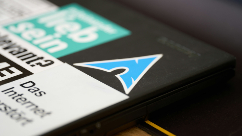 La Francia passerà da Windows a Linux nei sistemi statali, rinunciando ai prodotti software americani