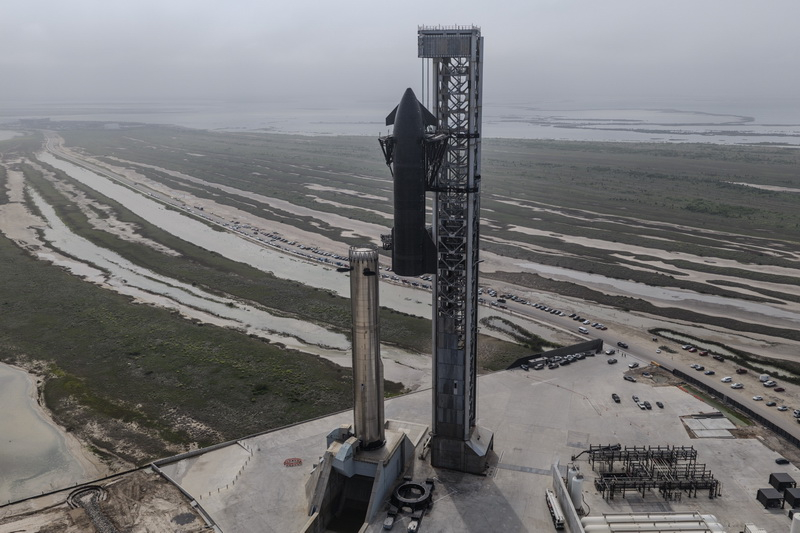 SpaceX ha posticipato il lancio della gigantesca razzo Starship V3 al 21 maggio