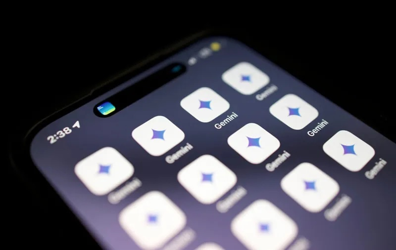 Google introdurrà in Gemini la funzione di importazione delle conversazioni da ChatGPT e altri chatbot AI.