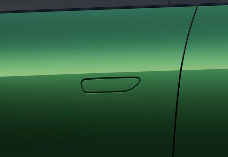 Dopo l’incendio, le porte del Xiaomi SU7 Ultra si sono bloccate a causa di serrature elettriche difettose, informa la polizia.