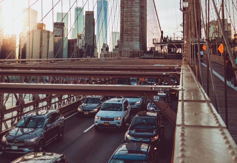 Gli Stati Uniti vieteranno i programmi automobilistici cinesi per sospetti di spionaggio