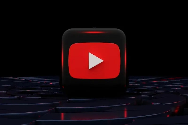 Il lettore web di YouTube si blocca, consumando gigabyte di RAM.