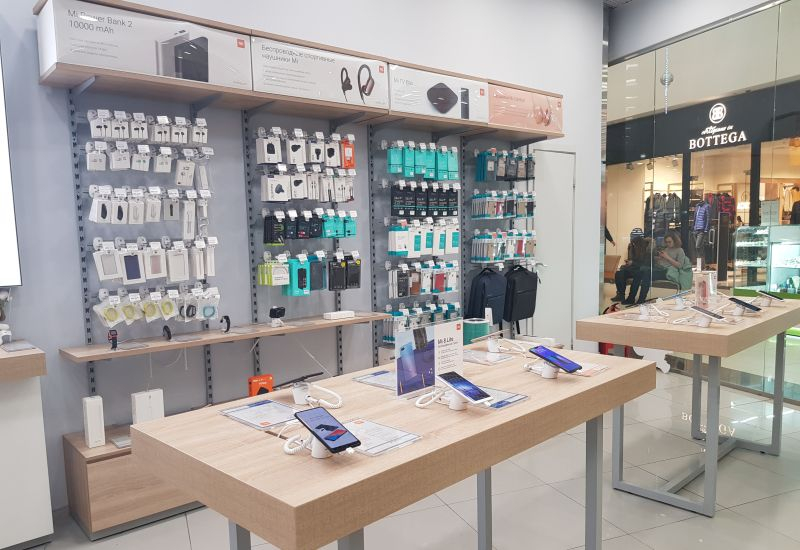 Le vendite di computer personali in questo anno scenderanno al minimo decennale, mentre i prezzi aumenteranno del 17 %; il mercato economico potrebbe perdere per sempre la ripresa.