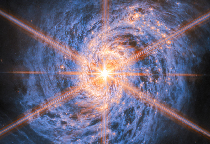 Il James Webb ha scoperto la galassia Squilla con un nucleo sorprendentemente luminoso nella costellazione della Cina.